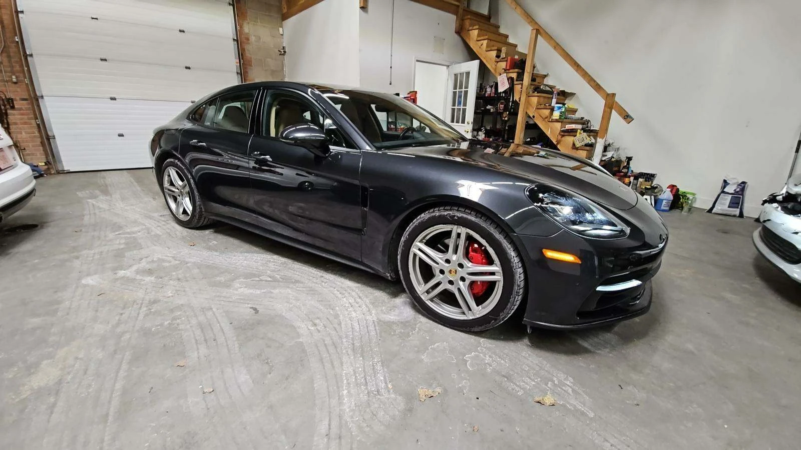 Porsche Panamera 4* DIGITAL* DISTRONIK* LANE ASSIST* BOSE* ПОДГРЕВ* - изображение 4