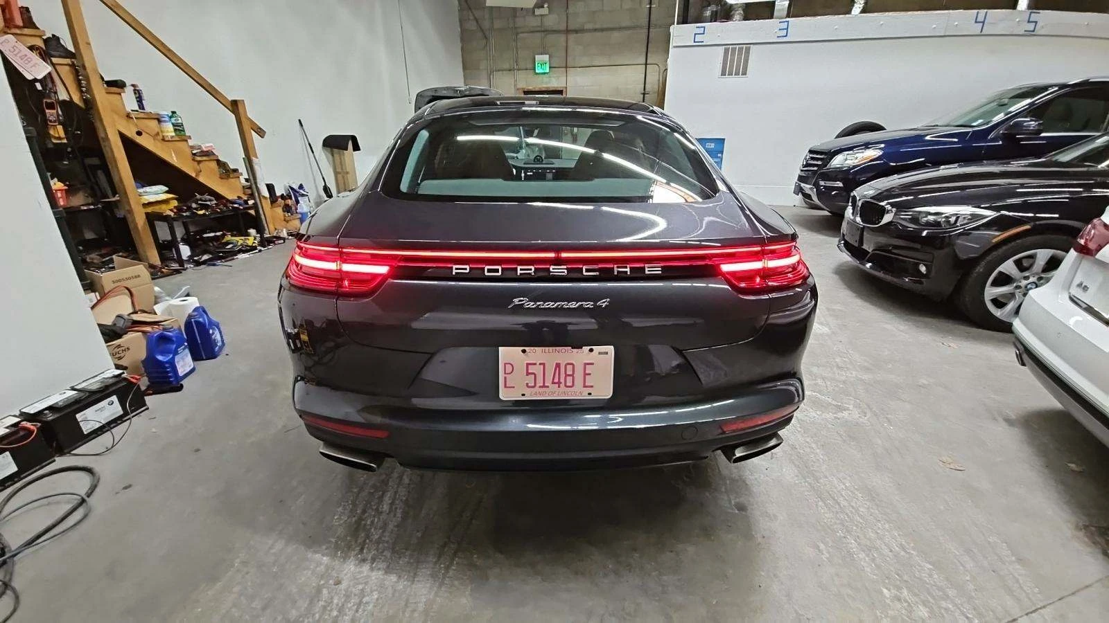 Porsche Panamera 4* DIGITAL* DISTRONIK* LANE ASSIST* BOSE* ПОДГРЕВ* - изображение 2