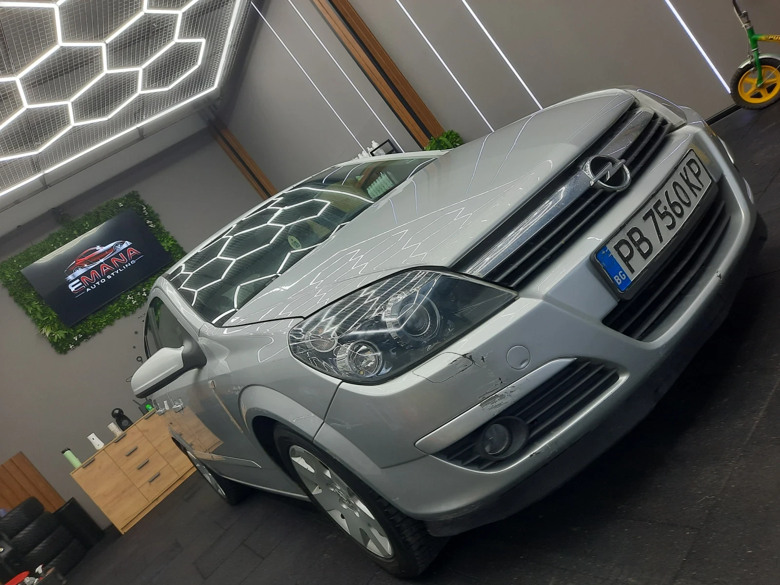Opel Astra 2.0 TURBO - изображение 4