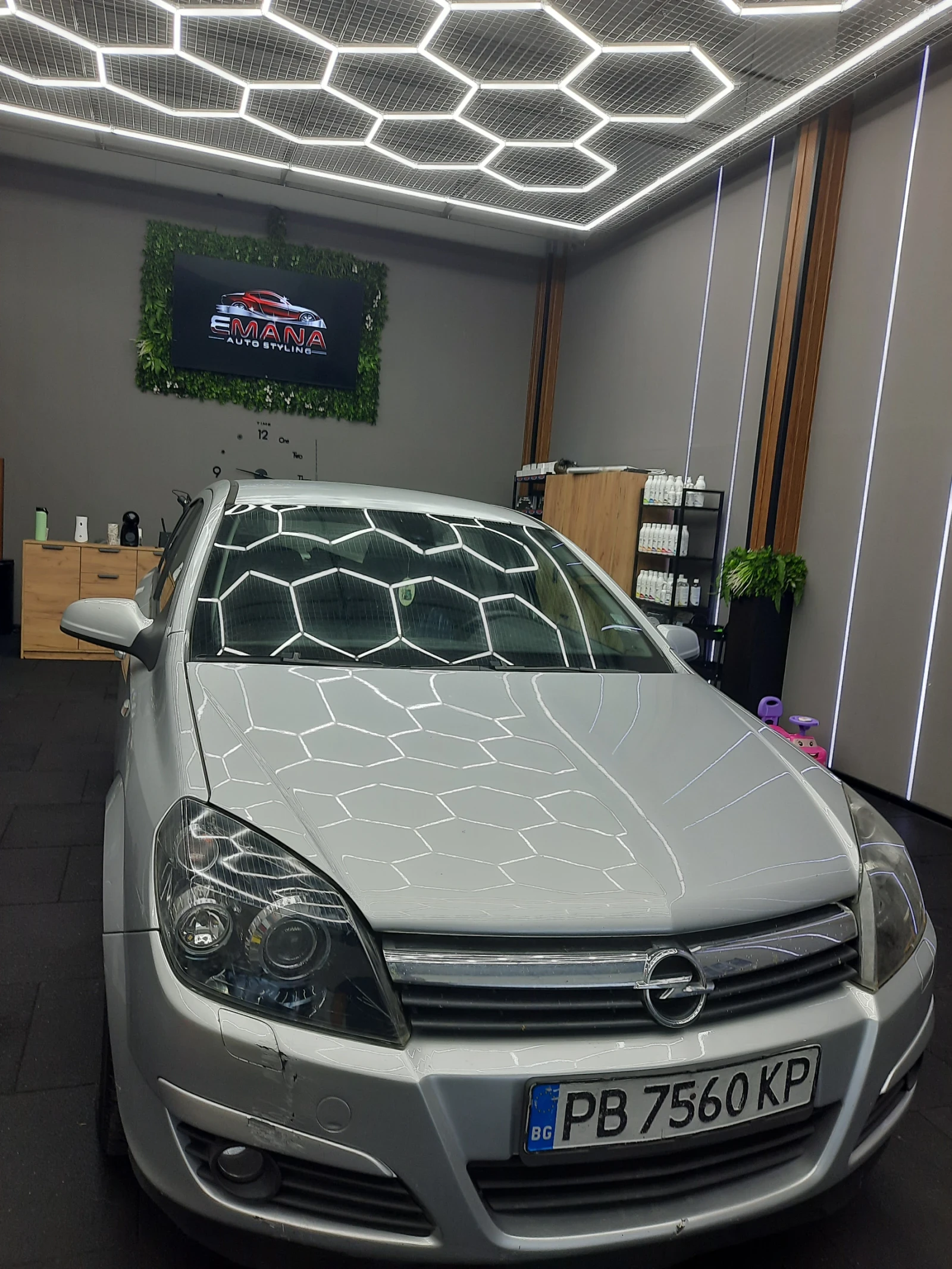 Opel Astra 2.0 TURBO - изображение 5