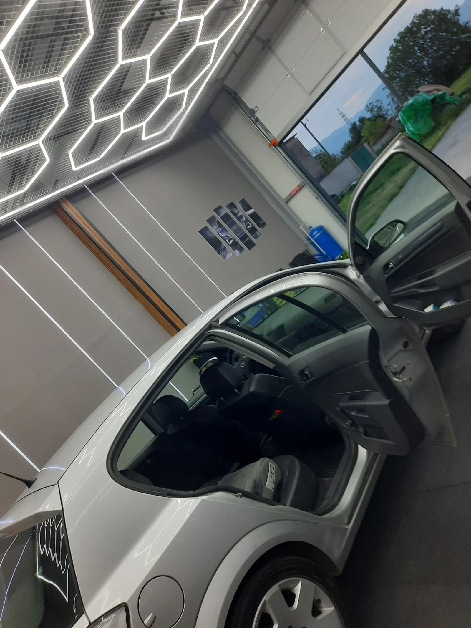 Opel Astra 2.0 TURBO - изображение 7