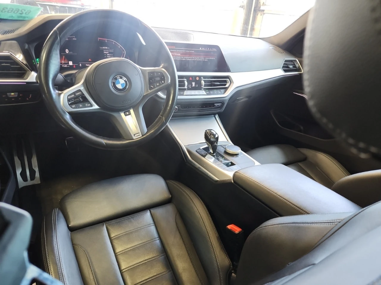 BMW 330 * CARFAX * АВТО КРЕДИТ * ЦЕНА ДО БГ! - изображение 3