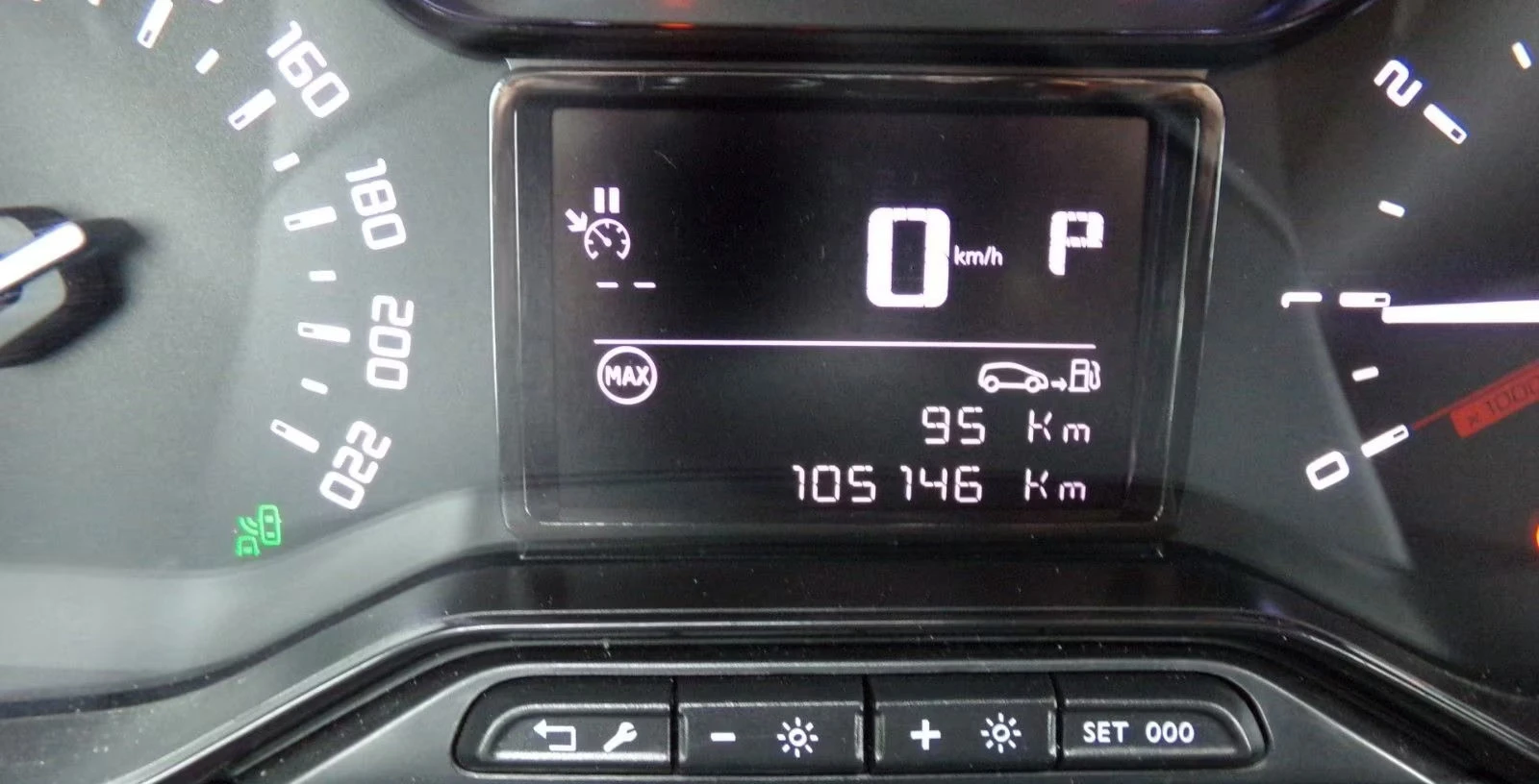 Citroen C3 1.2i/110HP/AUTOMATIC/LED/CAM/SHINE/1HAND/LED/300f - изображение 9