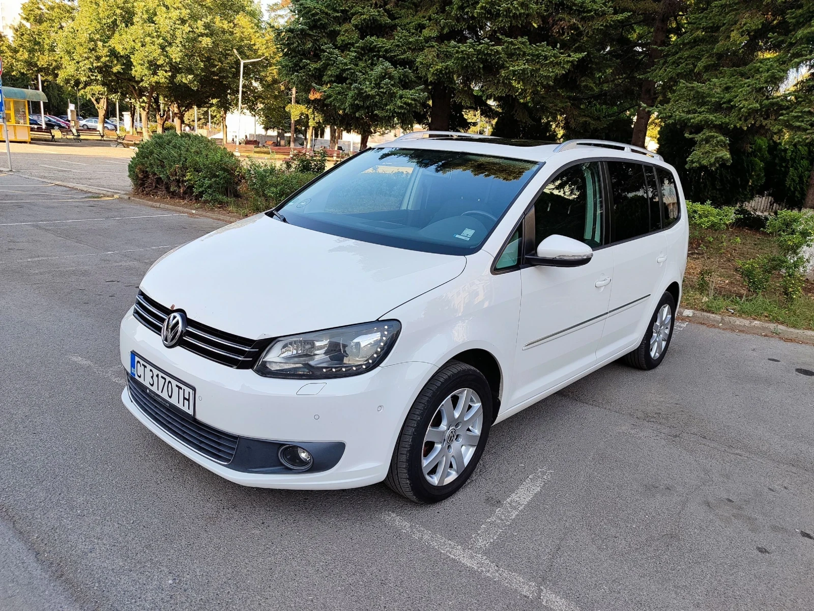 VW Touran 1.4TSI 150HP 6DSG NAVI PANO - изображение 5