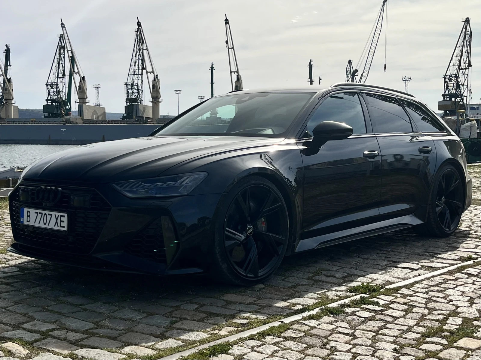 Audi Rs6 air suspension Night vision Lazer  B&O ADVANCED, снимка 2 - Автомобили и джипове - 51909221