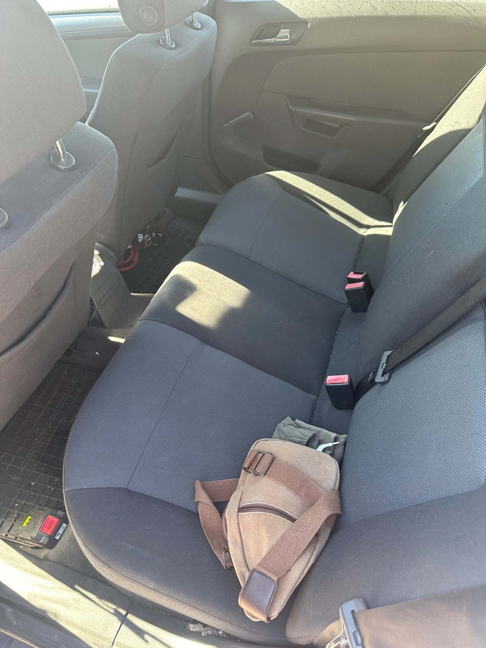 Opel Astra 1.9tdci - изображение 9