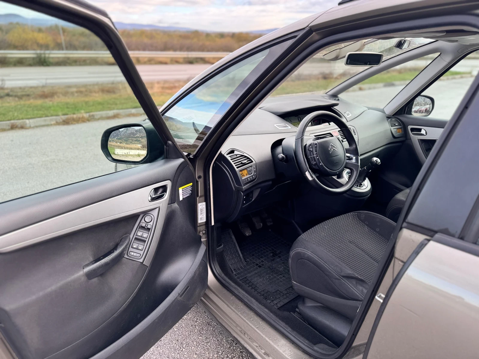 Citroen C4 Picasso GRAND 6+ 1 | Mobile.bg   11