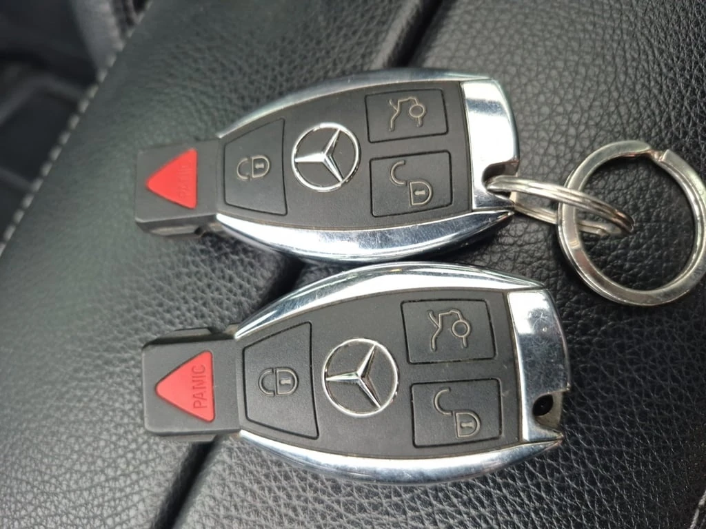 Mercedes-Benz C 300 * CARFAX * БЕЗ ПЪРВОНАЧАЛНА ВНОСКА - изображение 8