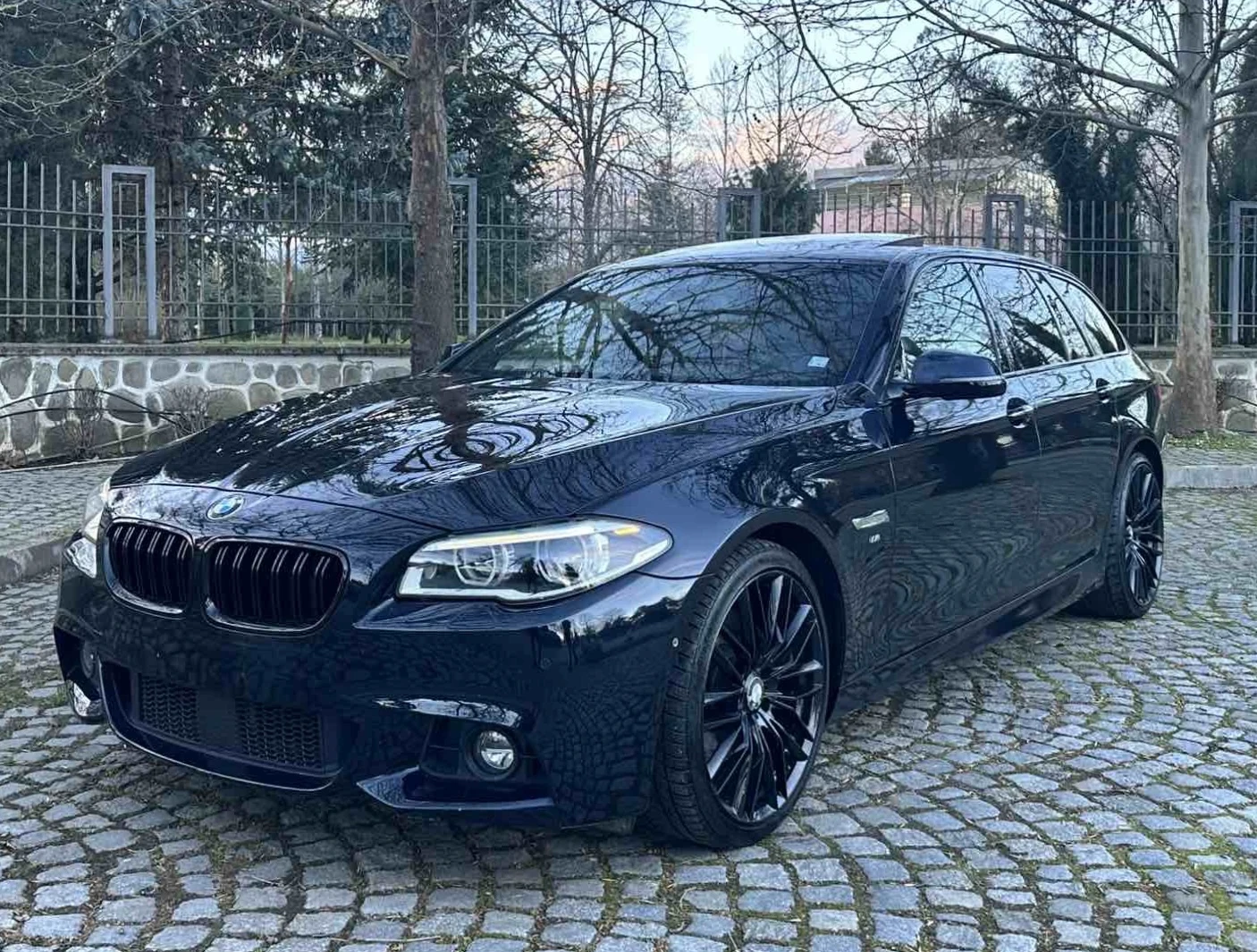 BMW 535 LCI M-paket RWD - изображение 3