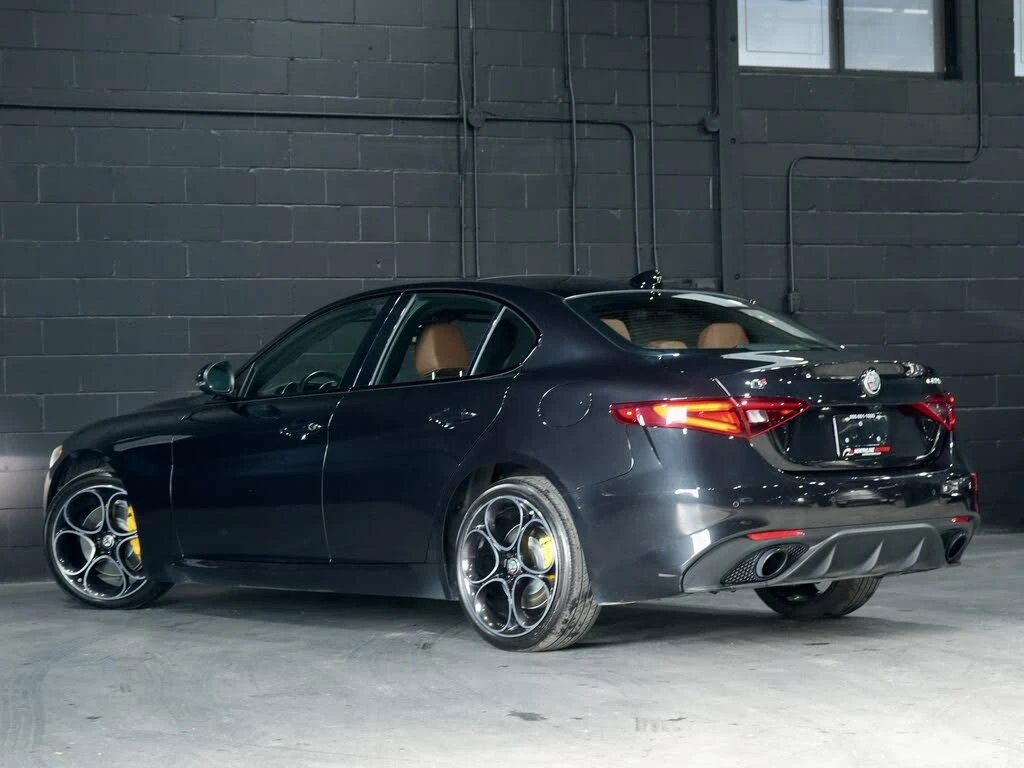 Alfa Romeo Giulia Ti Sport* CARFAX* ����������* (���� �� ��) | Mobile.bg � ����������� 5