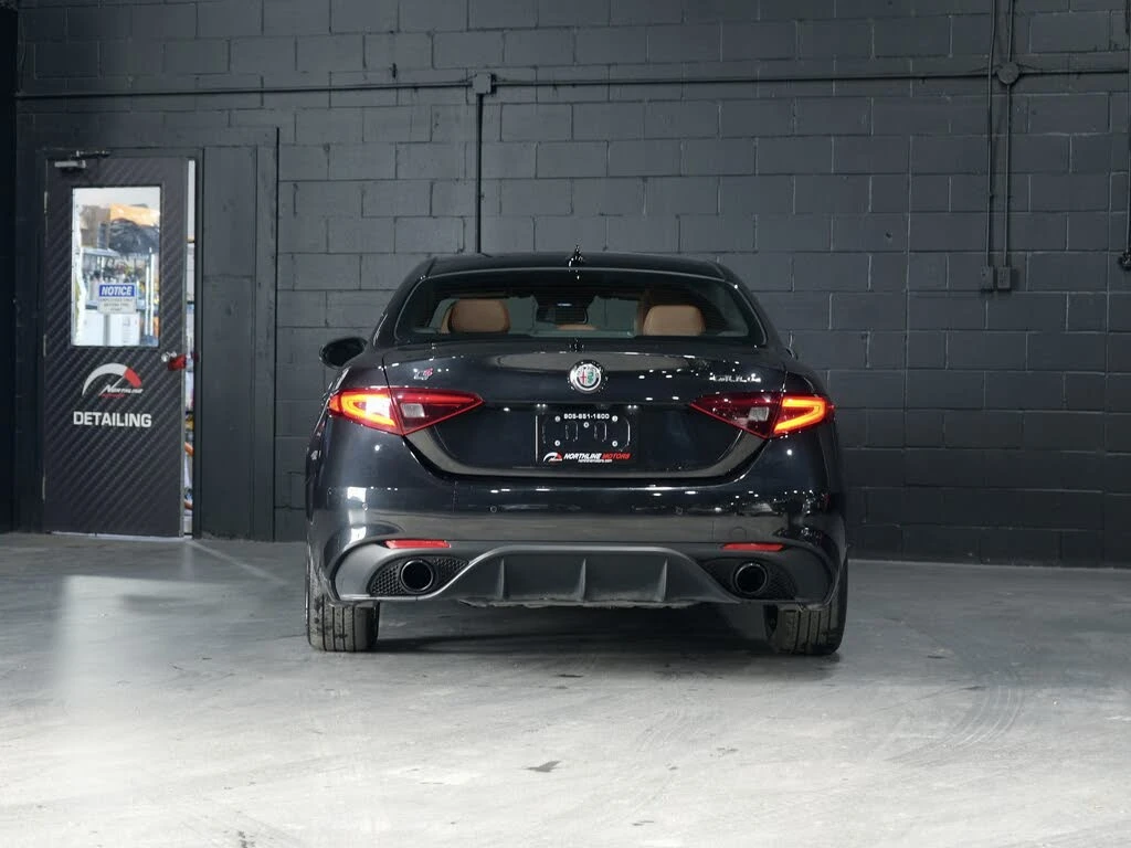 Alfa Romeo Giulia Ti Sport* CARFAX* ����������* (���� �� ��) | Mobile.bg � ����������� 6