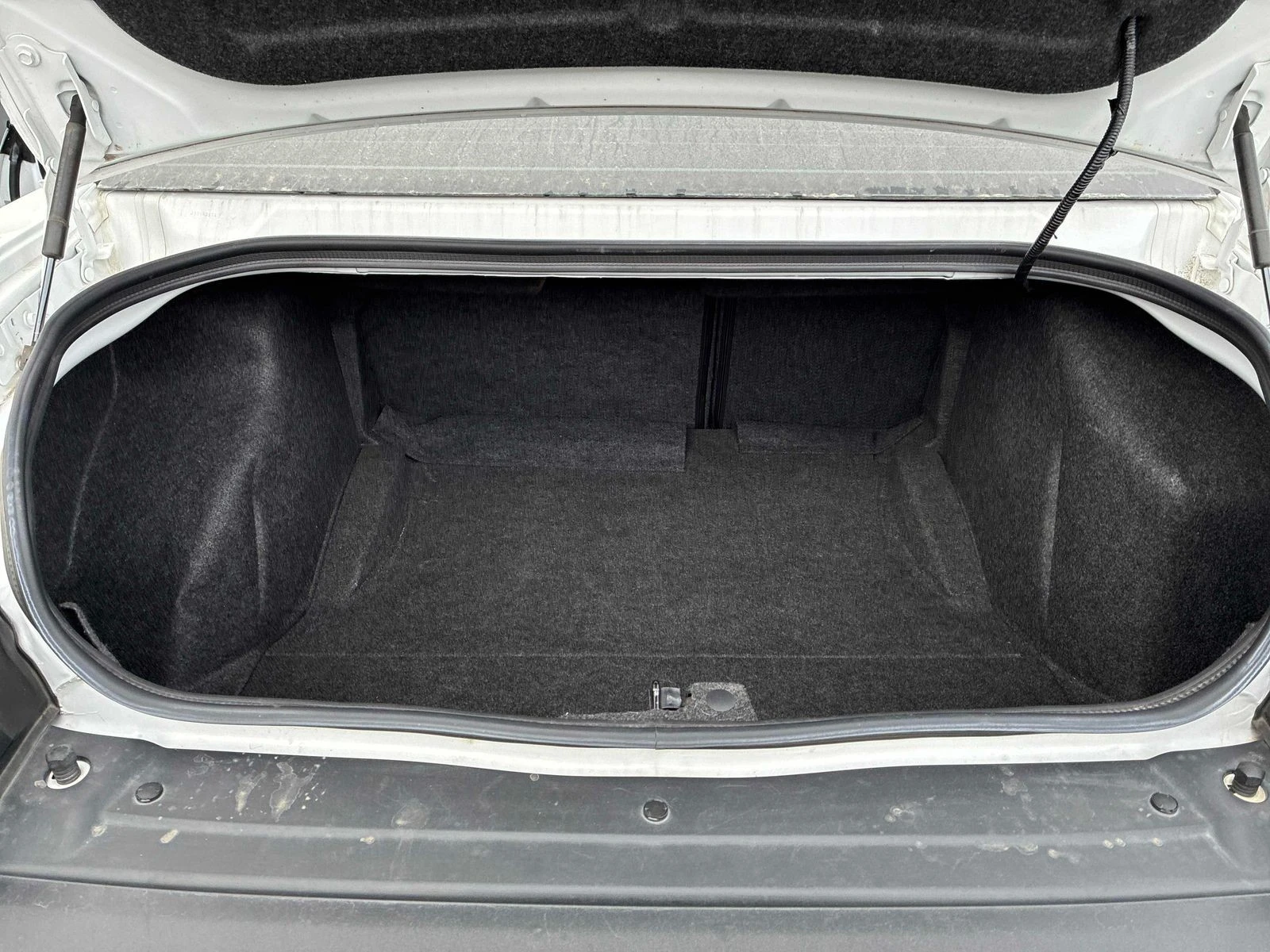 Dodge Challenger SRT 392 � ����������� & ���� ������  | Mobile.bg � ����������� 13