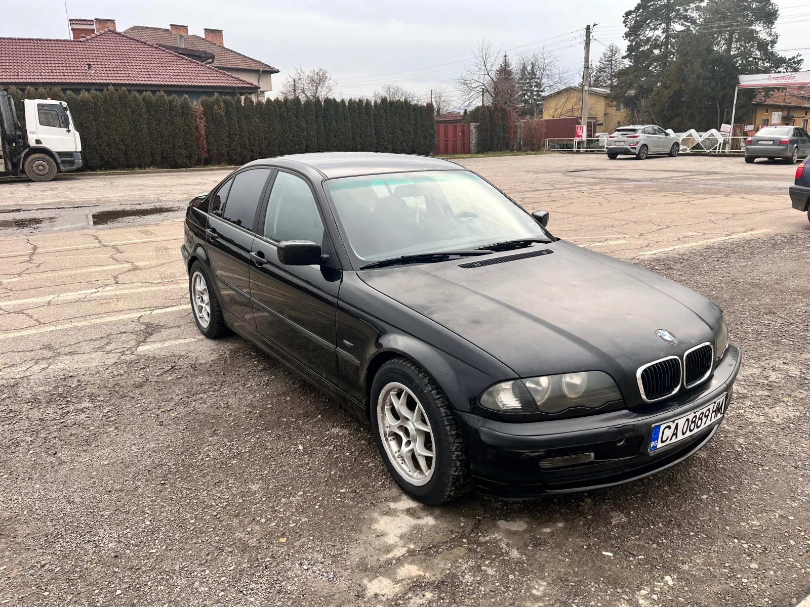 BMW 318  - изображение 2