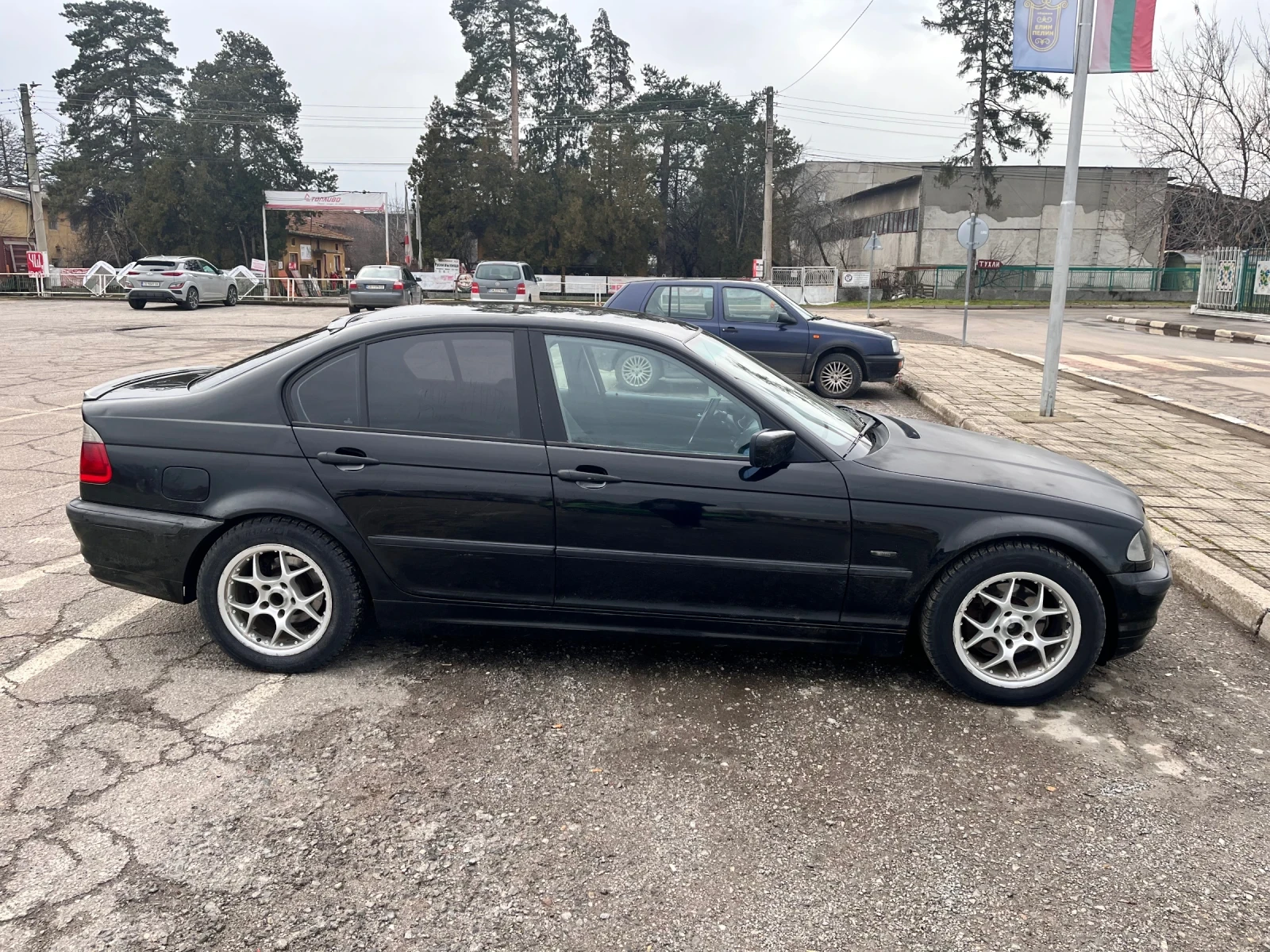 BMW 318  - изображение 3