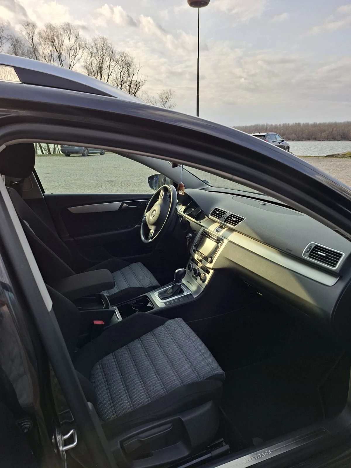 VW Alltrack, снимка 8 - Автомобили и джипове - 53904654