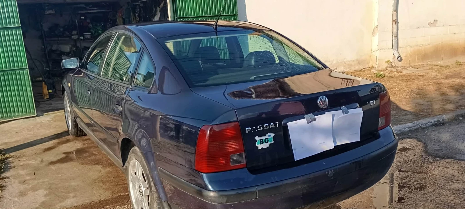 VW Passat, снимка 10 - Автомобили и джипове - 54572112