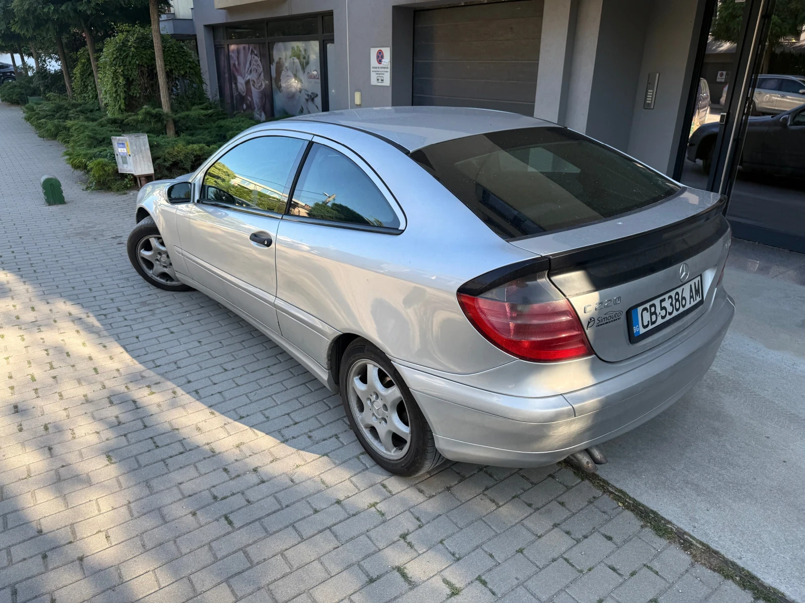 Mercedes-Benz C 220, снимка 6 - Автомобили и джипове - 55547398
