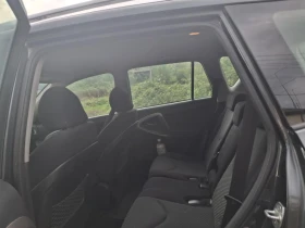 Обява за продажба на Toyota Rav4 2.2 D4D ~10 900 лв. - изображение 6