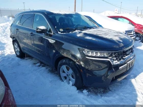 Kia Sorento 2.5L I-4 DI, DOHC, VVT, 191HP All Wheel Drive