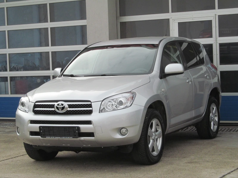 Toyota Rav4 2.2D-4D/136к.с./4x4, снимка 1 - Автомобили и джипове - 48226821