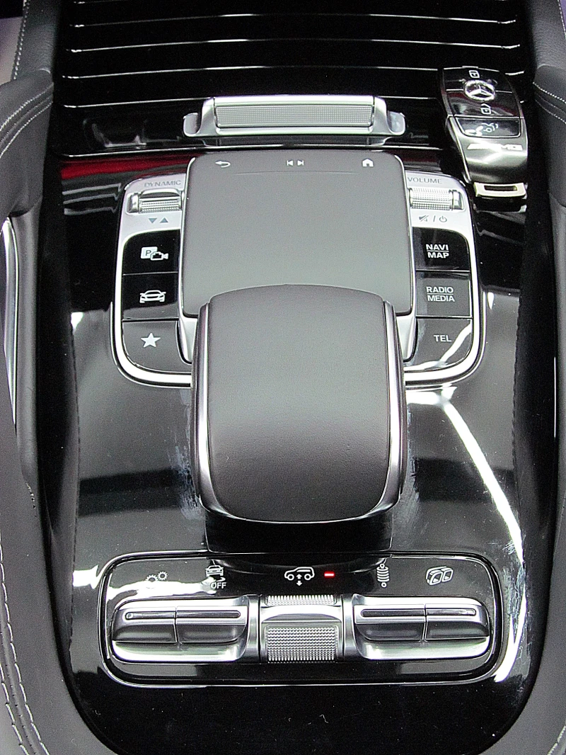 Mercedes-Benz GLE 53 4MATIC AMG-4MATIC+ /PANORAMA/60xk!!!!СОБСТВЕН ЛИЗИНГ, снимка 16 - Автомобили и джипове - 51997477