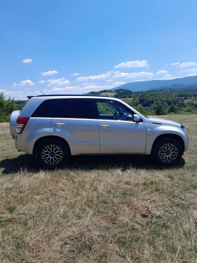 Suzuki Grand vitara, снимка 7 - Автомобили и джипове - 52017964