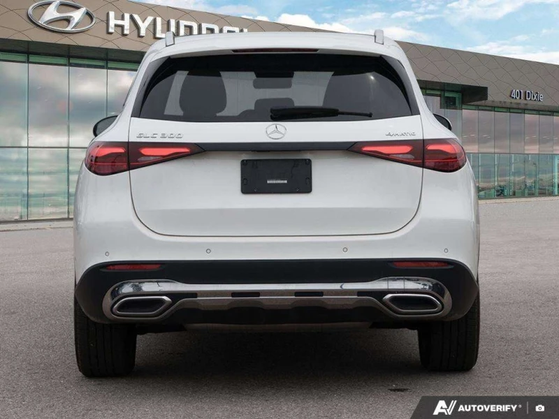 Mercedes-Benz GLC * GLC300 4MATIC/GLC300 4 M Turbo * CARFAX * ЦЕНА Д, снимка 8 - Автомобили и джипове - 53210420