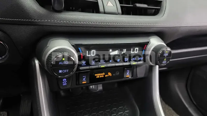 Toyota Rav4 ЦЕНА ДО БЪЛГАРИЯ !!!, снимка 17 - Автомобили и джипове - 55432068