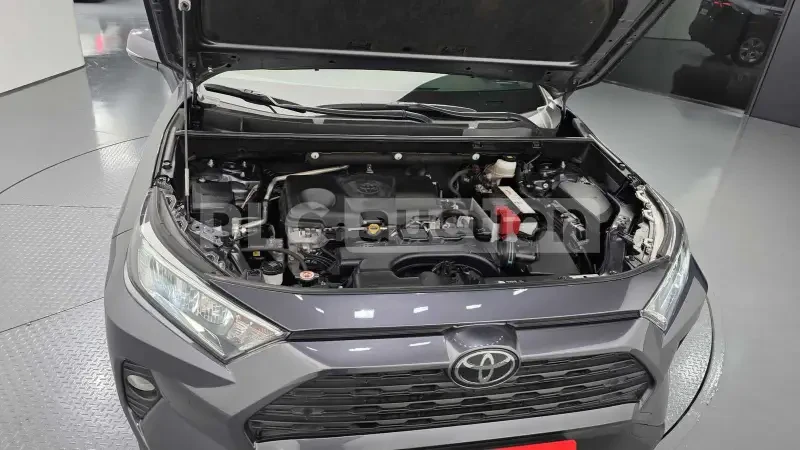 Toyota Rav4 ЦЕНА ДО БЪЛГАРИЯ !!!, снимка 6 - Автомобили и джипове - 55432068