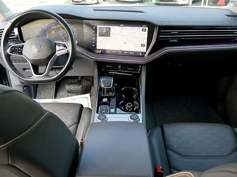 VW Touareg 3.0TDI PRESTIGE, снимка 5 - Автомобили и джипове - 55925847