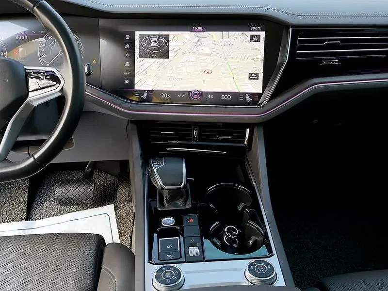 VW Touareg 3.0TDI PRESTIGE, снимка 9 - Автомобили и джипове - 55925847
