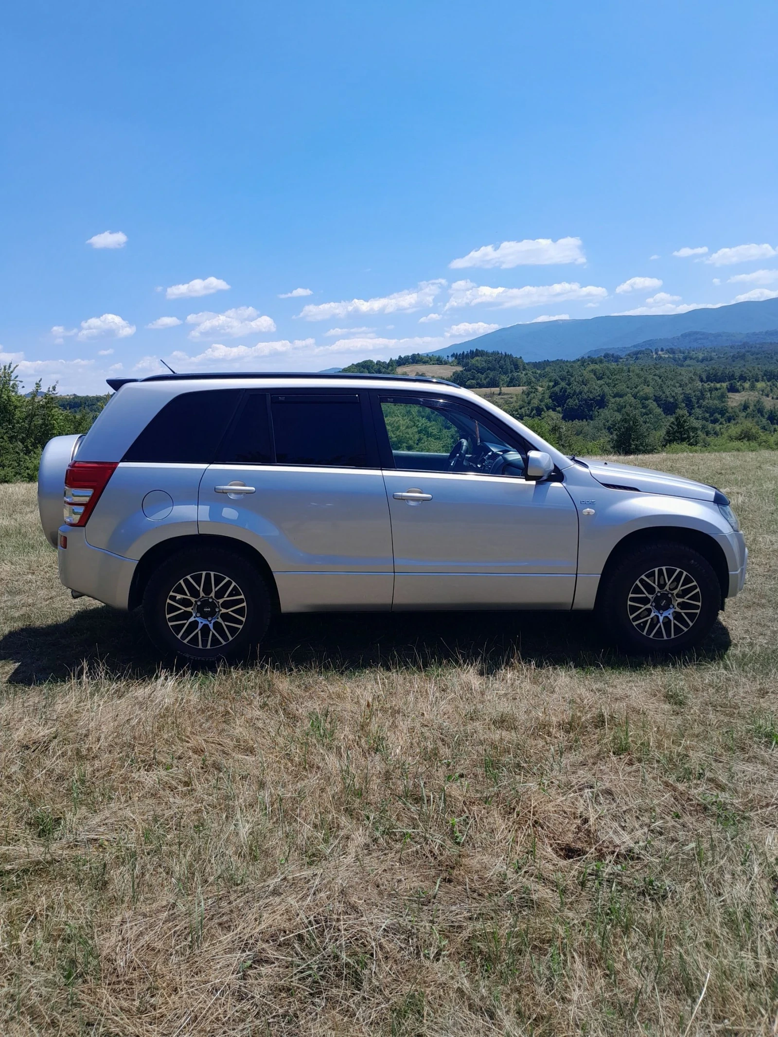 Suzuki Grand vitara  - изображение 7