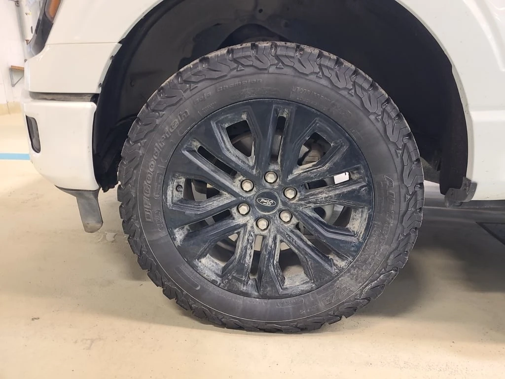 Ford F150 * XLT CREW CAB SHORT BED * CARFAX * БЕЗ ПЪРВОНАЧАЛ - изображение 6