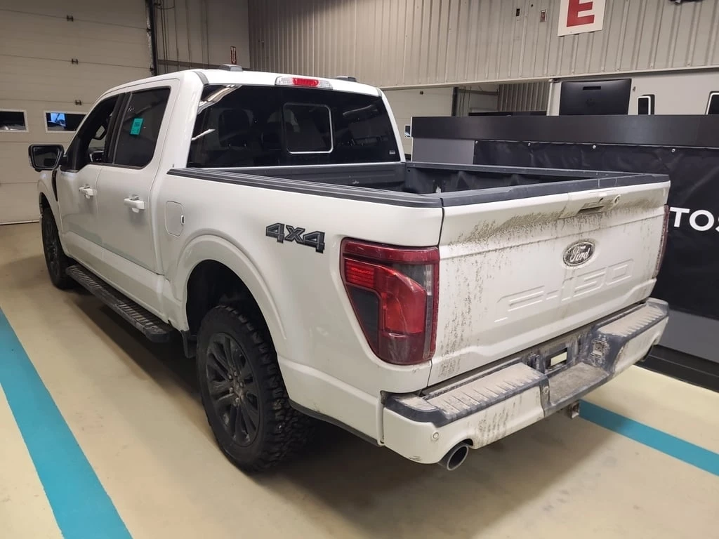 Ford F150 * XLT CREW CAB SHORT BED * CARFAX * БЕЗ ПЪРВОНАЧАЛ - изображение 4