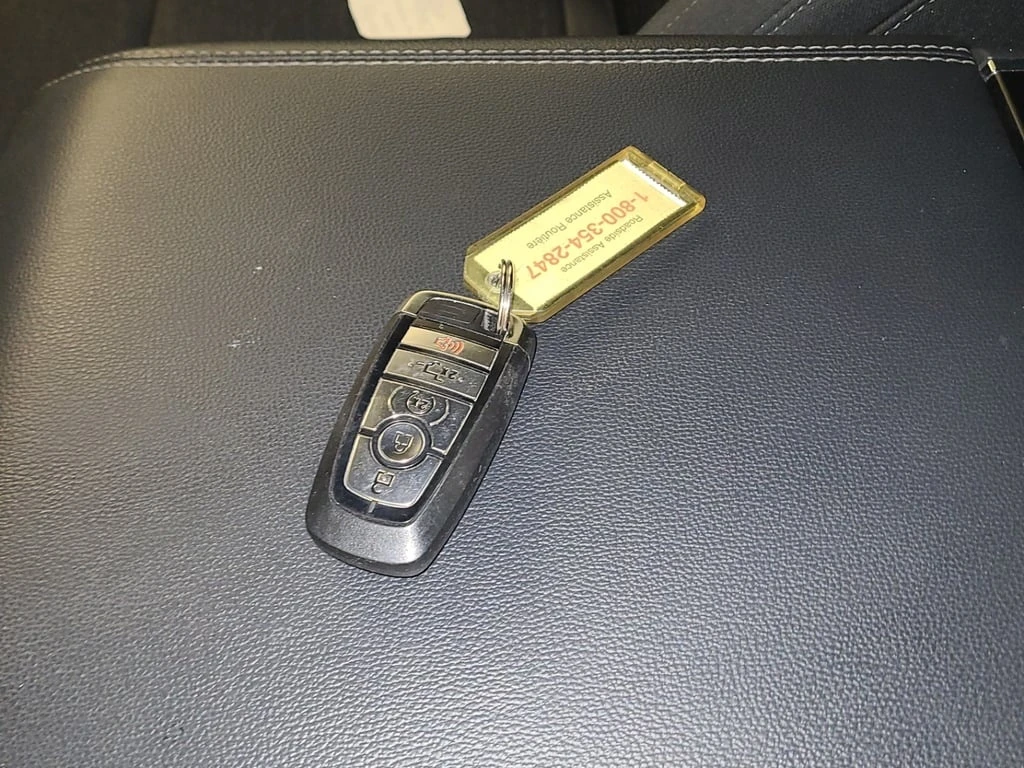 Ford F150 * XLT CREW CAB SHORT BED * CARFAX * БЕЗ ПЪРВОНАЧАЛ - изображение 8