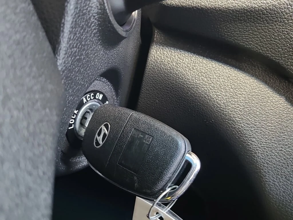 Hyundai Tucson * SE * CARFAX *    | Mobile.bg   8