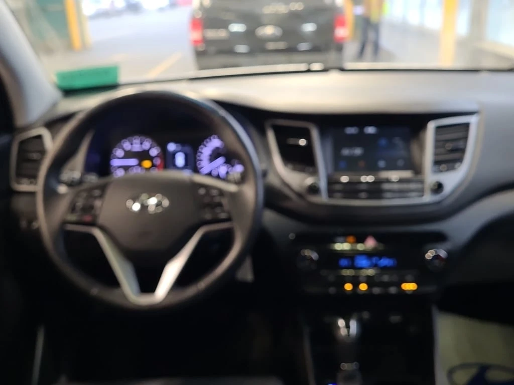 Hyundai Tucson * SE * CARFAX *    | Mobile.bg   10