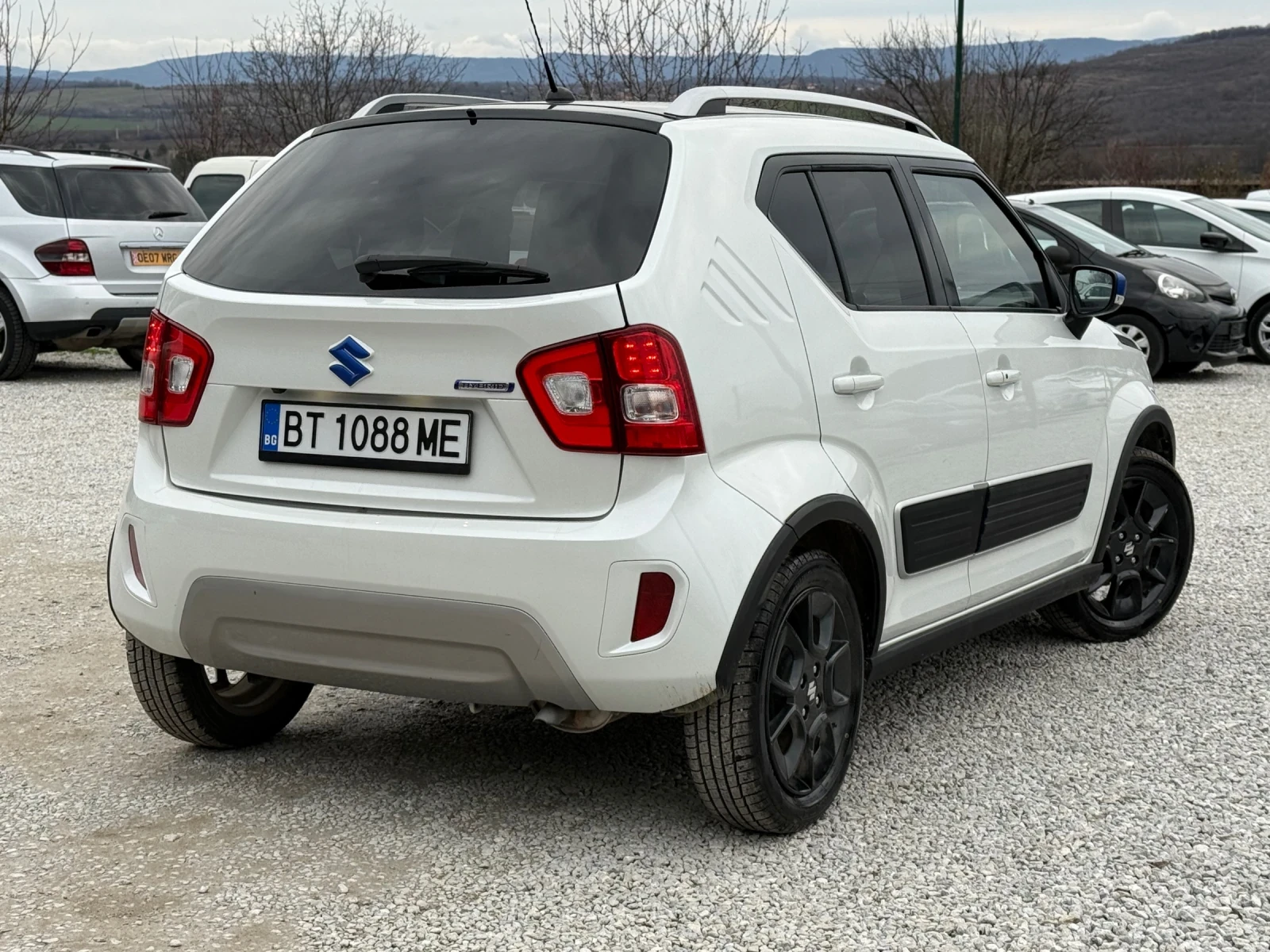 Suzuki Ignis 1.2 MILD HYBRID | Mobile.bg � ����������� 3