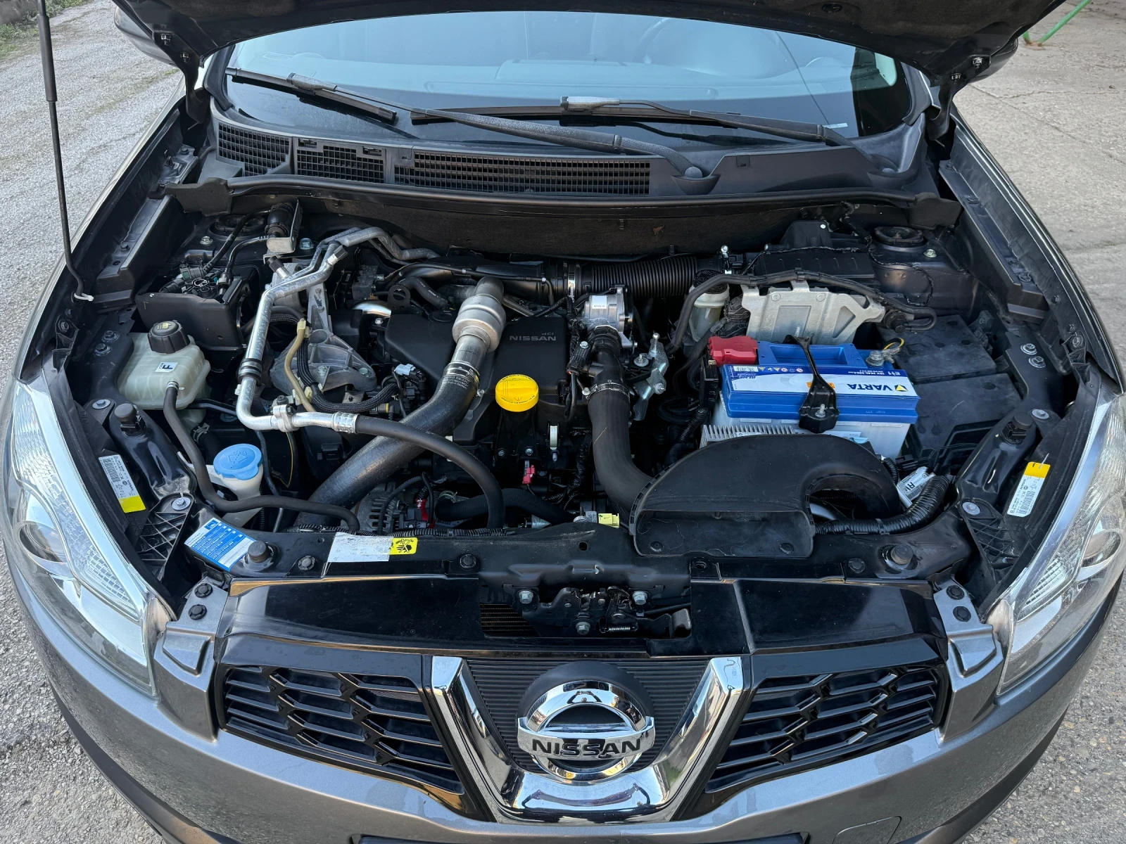 Nissan Qashqai 1.5 DCI, снимка 9 - Автомобили и джипове - 53754039