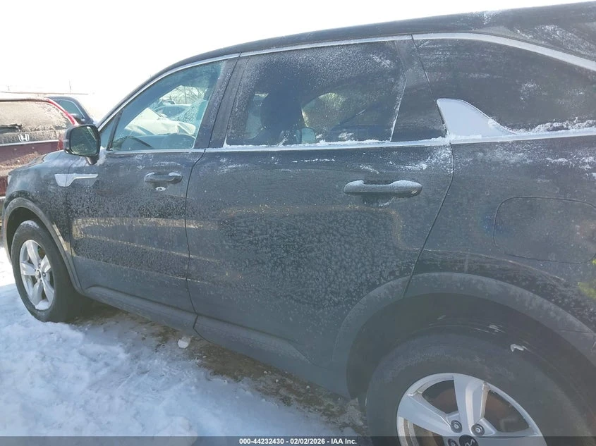 Kia Sorento 2.5L I-4 DI, DOHC, VVT, 191HP All Wheel Drive, снимка 15 - Автомобили и джипове - 53803063