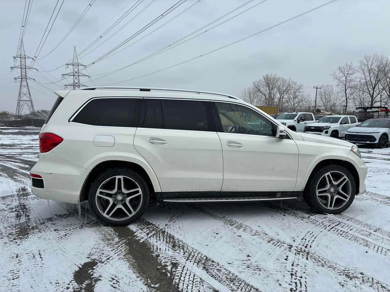 Mercedes-Benz GL 350 * BlueTEC * CARFAX * 360 КАМЕРИ * 7 МЕСТА * , снимка 4 - Автомобили и джипове - 53907315