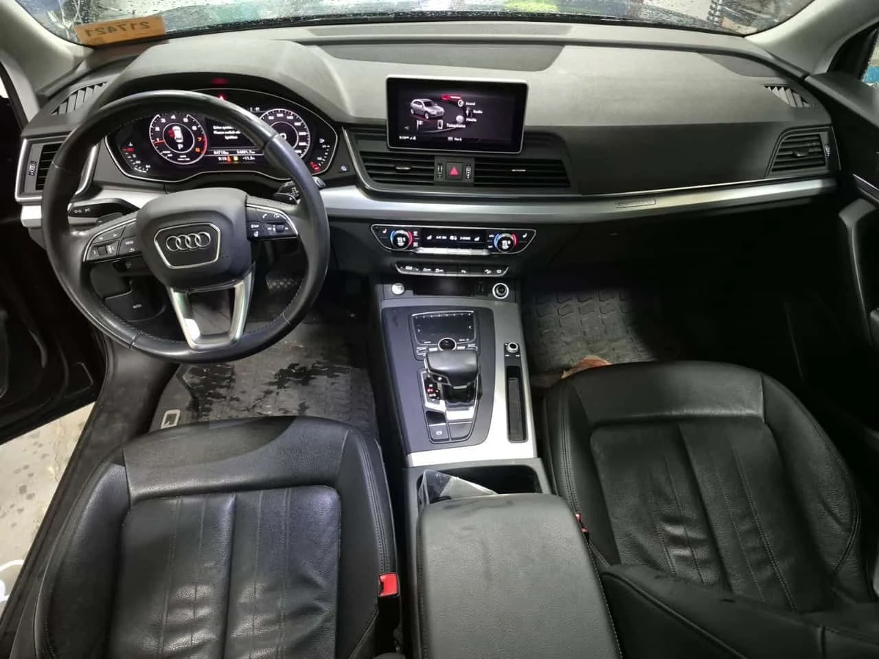 Audi Q5 * PROGRESSIV * ПОДГРЕВ* ПАНОРАМА* , снимка 10 - Автомобили и джипове - 54183913