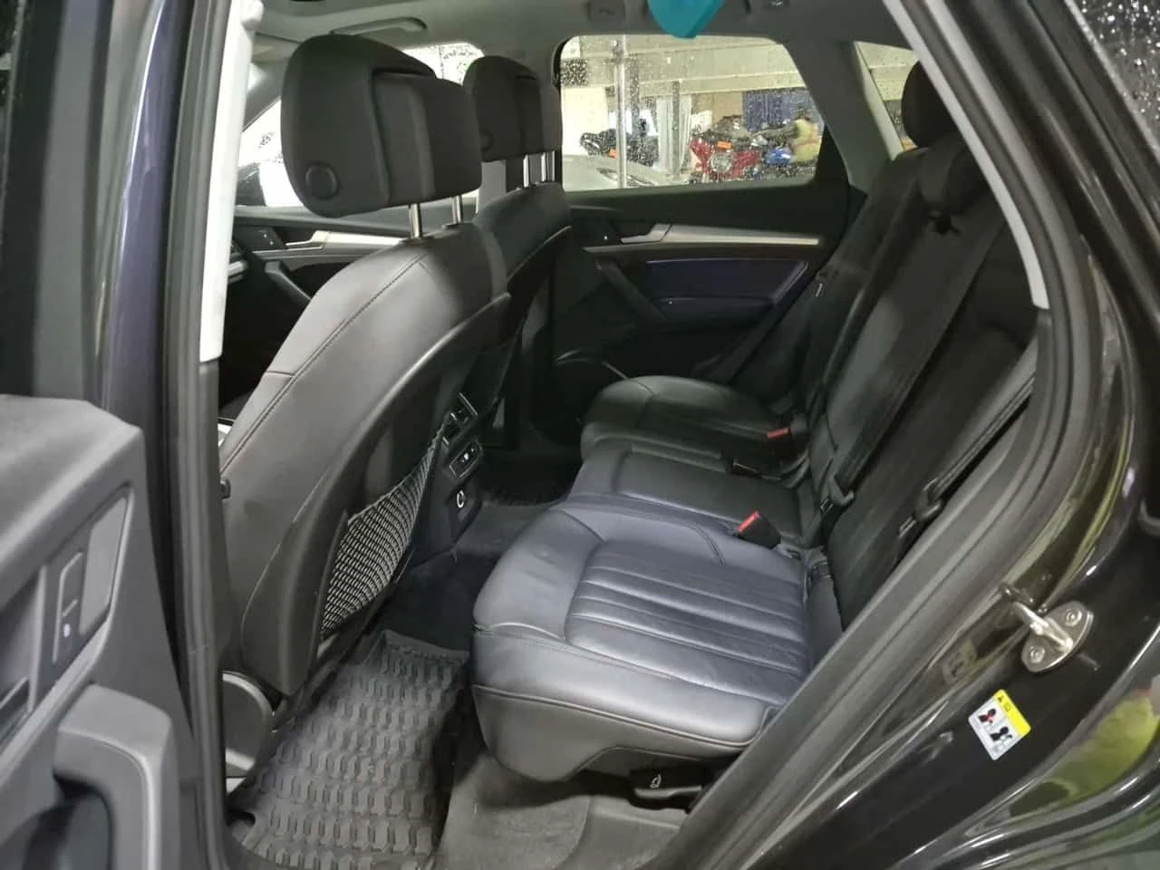 Audi Q5 * PROGRESSIV * ПОДГРЕВ* ПАНОРАМА* , снимка 12 - Автомобили и джипове - 54183913