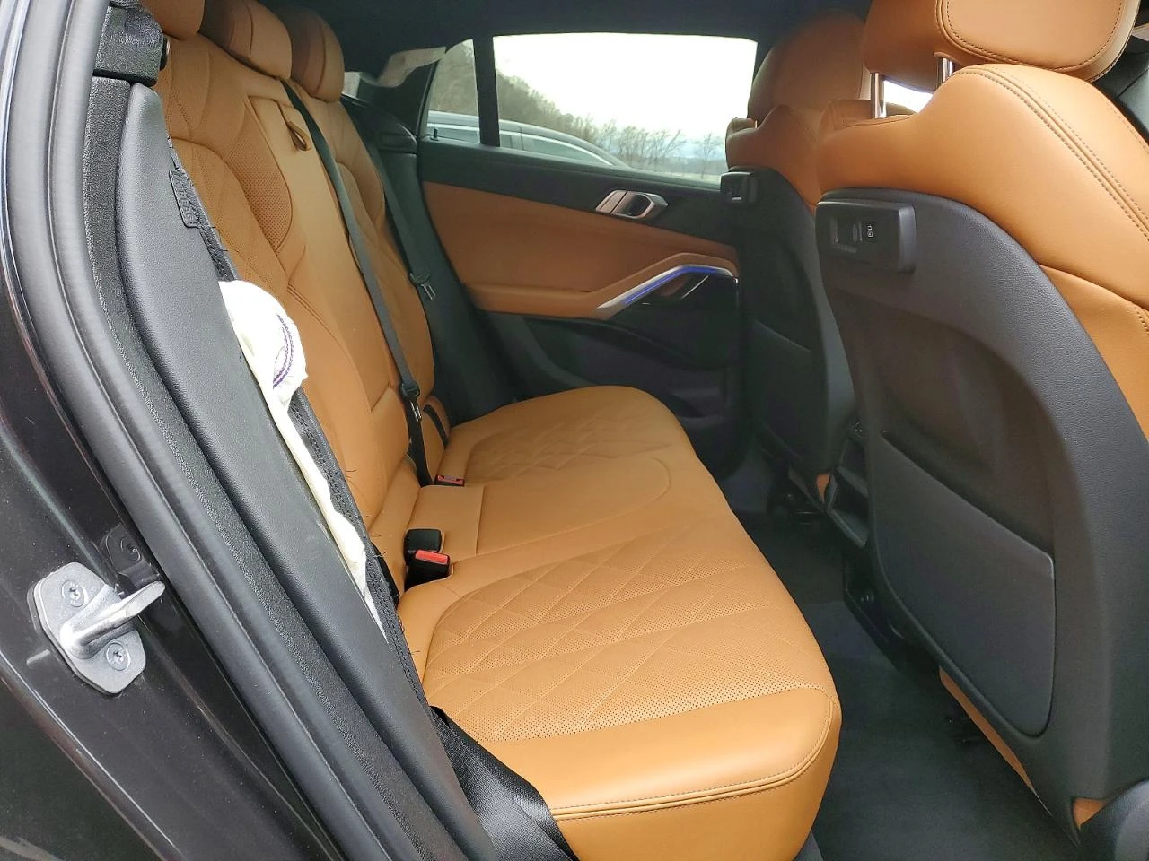 BMW X6 3.0l xDrive40I, снимка 11 - Автомобили и джипове - 54557978