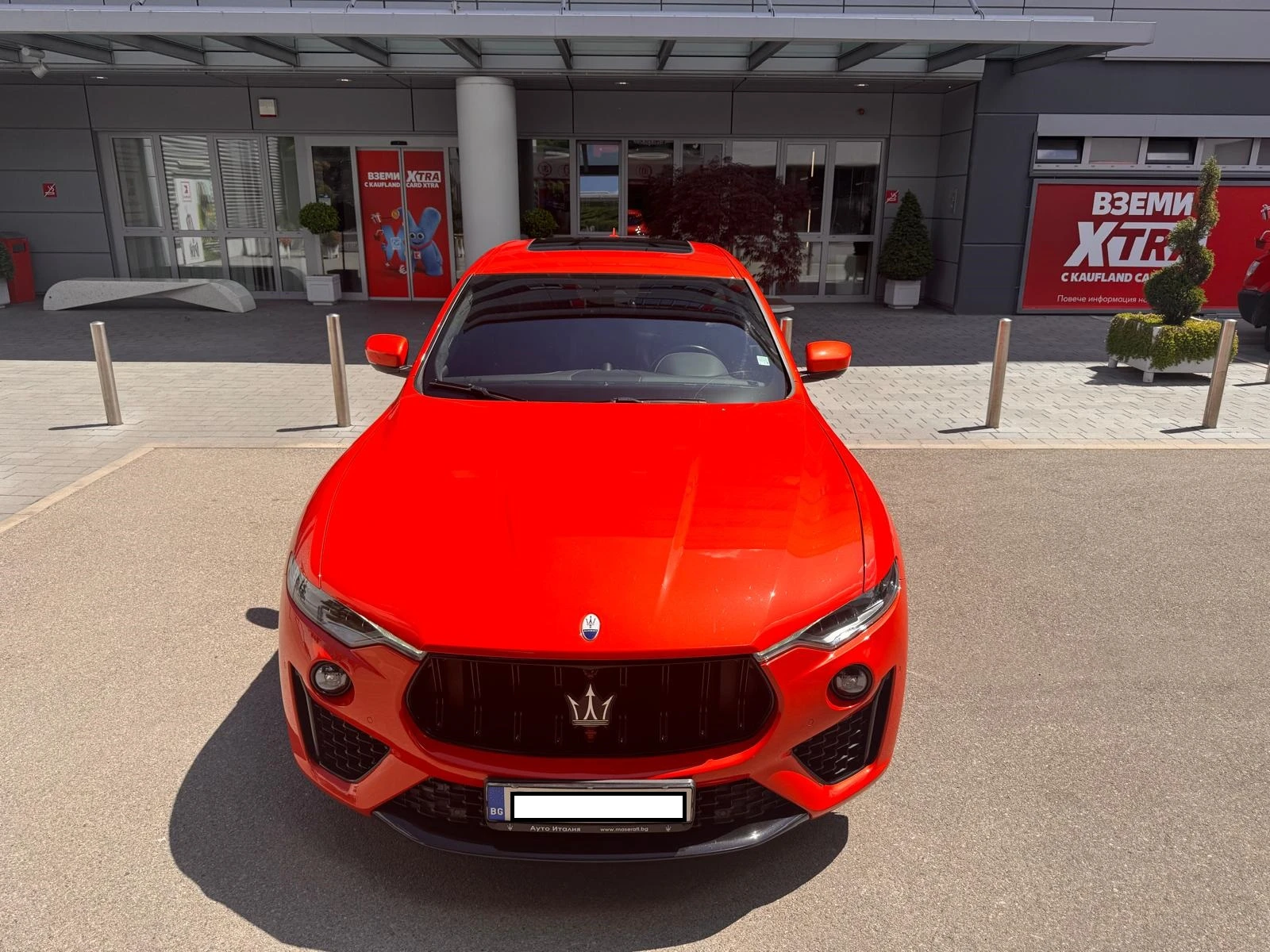 Maserati Levante FTributo , снимка 2 - Автомобили и джипове - 54700639