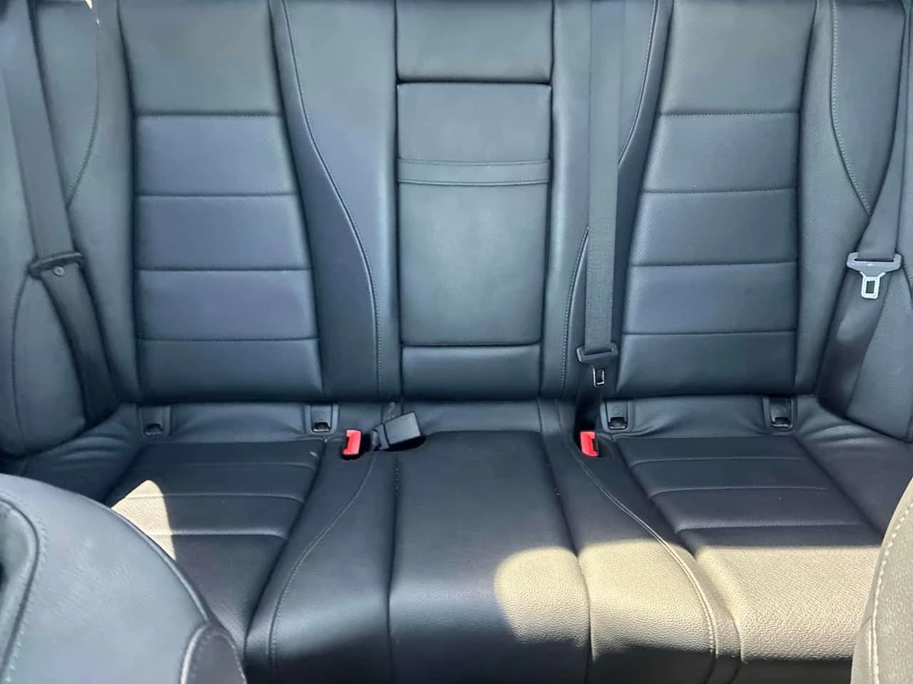 Mercedes-Benz GLC 350 BURMESTER * PANO * KEYLESS *  ПОДГРЕВИ * CARFAX, снимка 11 - Автомобили и джипове - 54705163