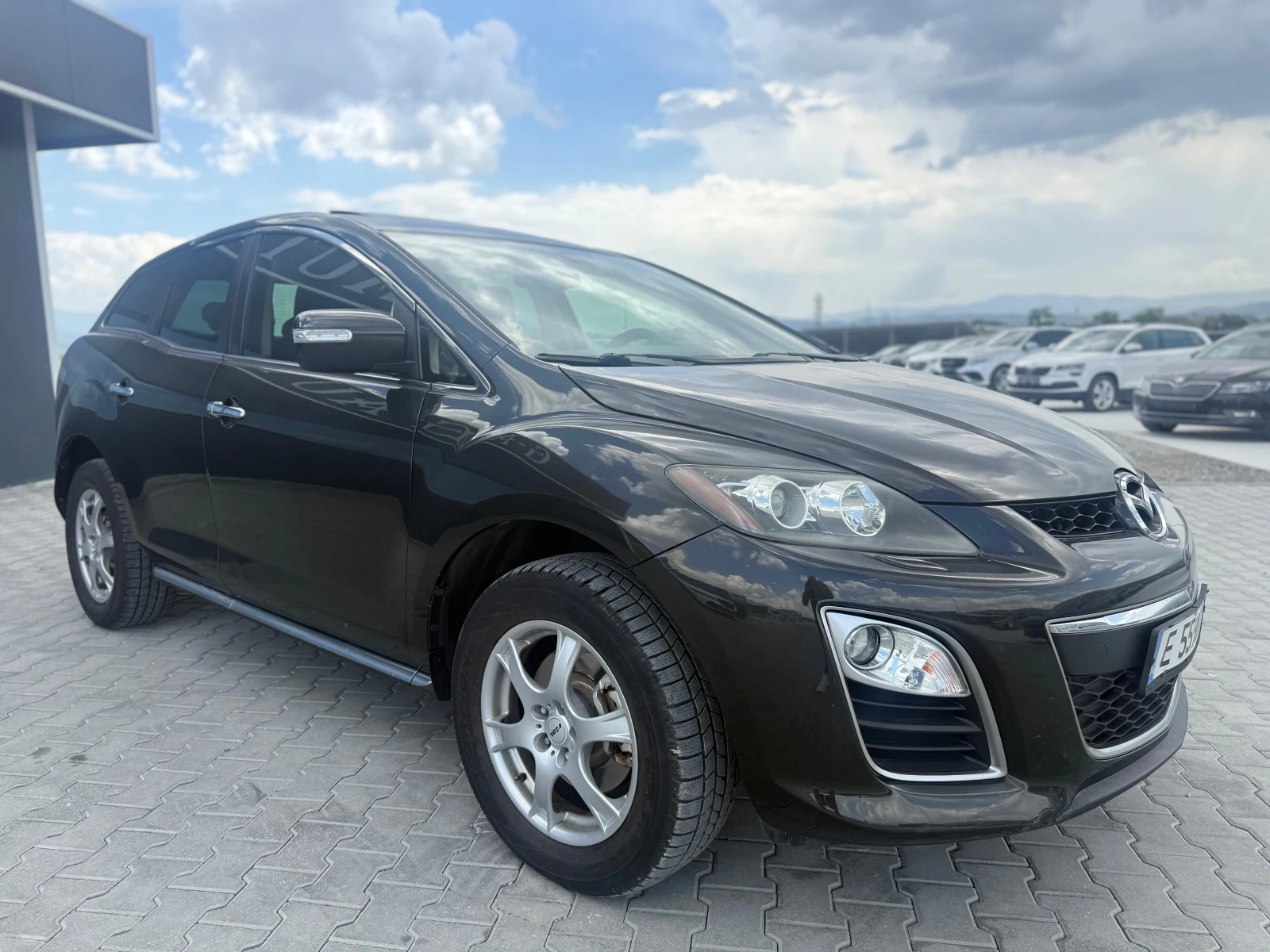 Mazda CX-7 2.2 D 173 KS ОБСЛУЖЕНА , РЕГИСТРАНА, снимка 3 - Автомобили и джипове - 54712563