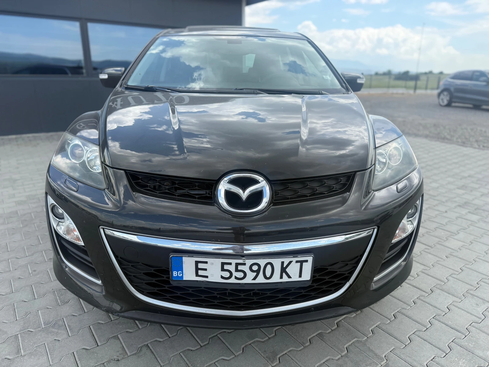 Mazda CX-7 2.2 D 173 KS ОБСЛУЖЕНА , РЕГИСТРАНА, снимка 2 - Автомобили и джипове - 54712563