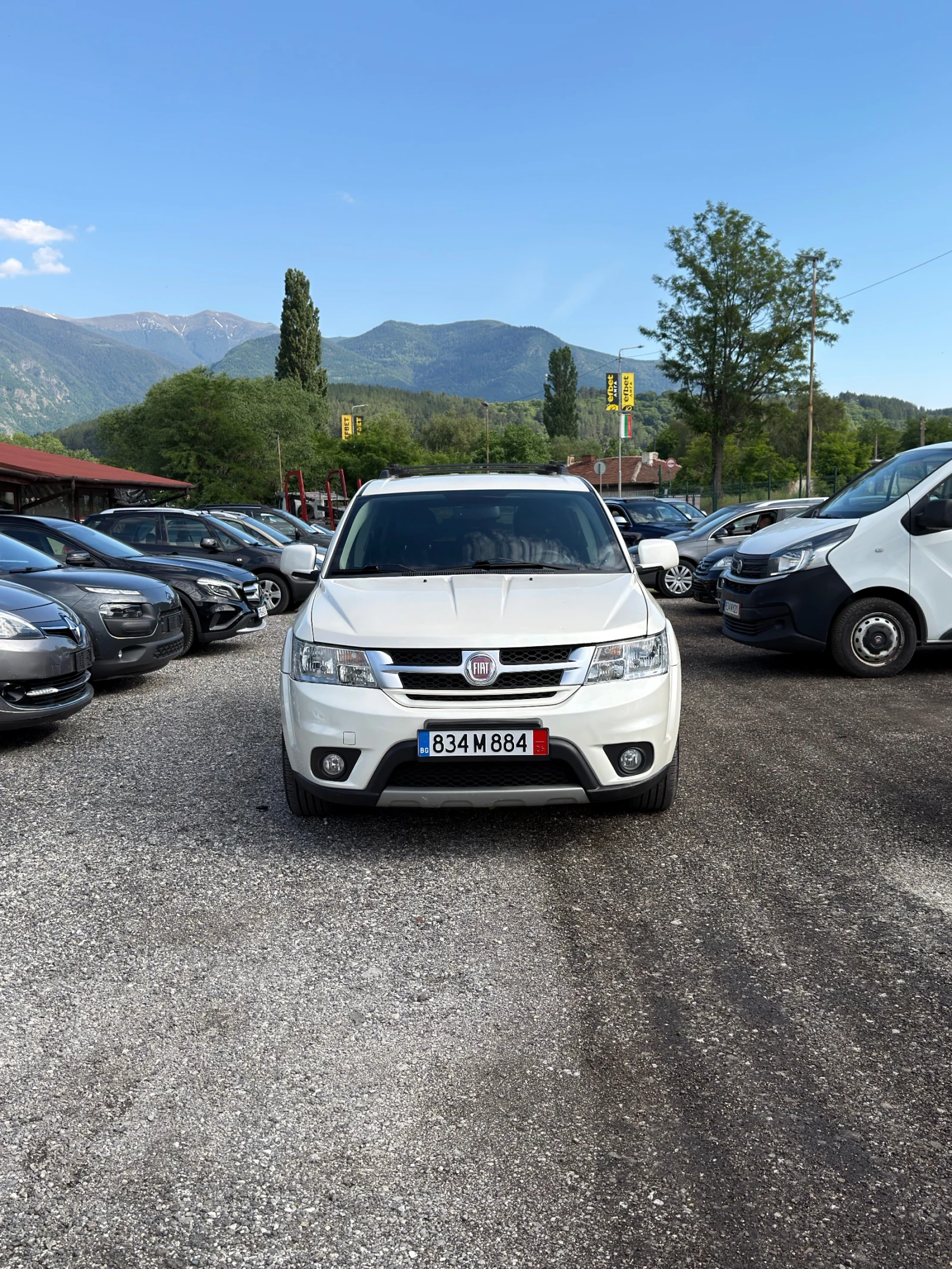 Fiat Freemont 2.0 CRDi | 4x4 | 6+ 1 | Сензори | Подгреви , снимка 2 - Автомобили и джипове - 54812518
