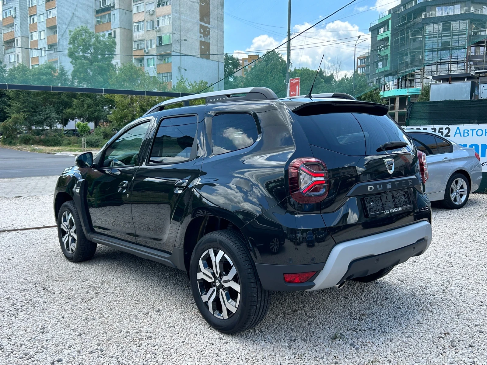 Dacia Duster 1.0 TCE/LPG, снимка 4 - Автомобили и джипове - 55414775
